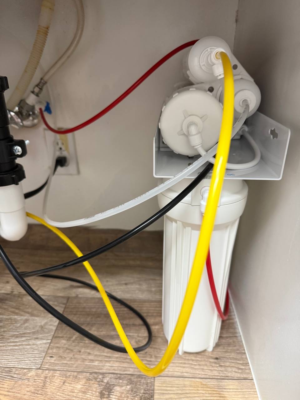 Installation of reverse osmosis drinking water filtration systems for your home.